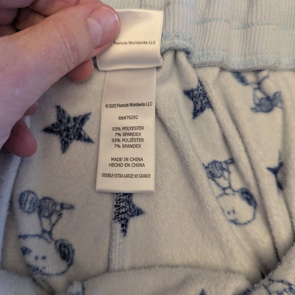 Cute and Snuggly Snoopy and Stars Velour Soft Long Drawstring Pants Long Sleeves - Picture 6 of 9